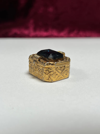Vintage Trinket Box - Gilt Ormolu Pill / Snuff Box - Blue Jewel Lid - Fleur de Lis Design
