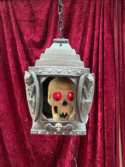 Vintage Halloween - Hanging Animatronic - Red-Eyed Talking Skull in Lantern