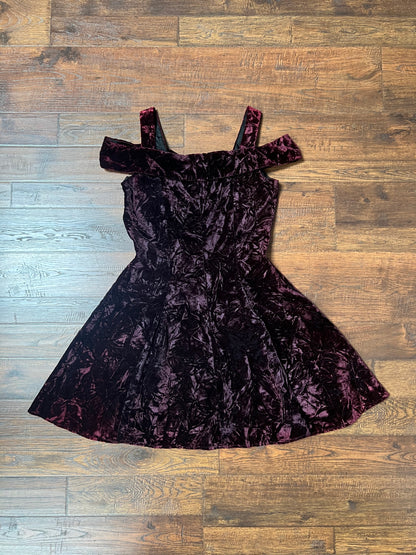 Vintage Clothing - Skater Dress - Off Shoulder - Purple Velvet - Medium - Rampage