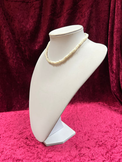 Vintage Jewelry - Choker Necklace - Simulated Puka Shell - 15.5”