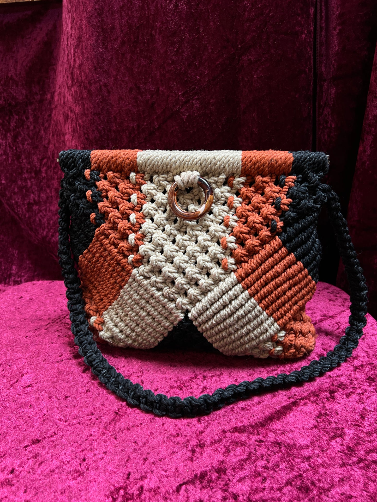 Vintage 1970s Frame Top Macramé Shoulder Bag – Geometric Earth Tones Pattern - Marbella