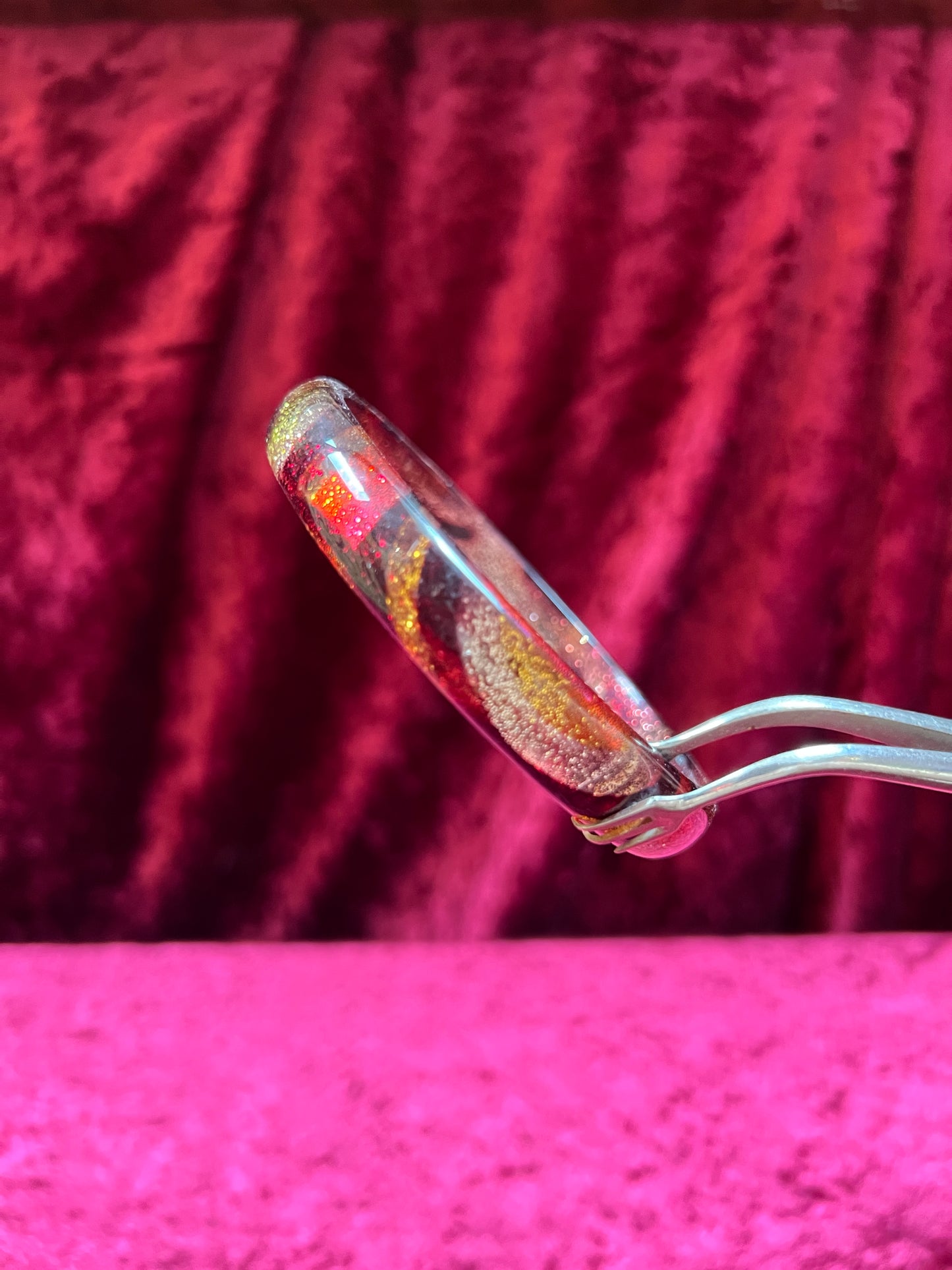 Vintage Jewelry - Bangle Bracelet Set - Y2K Silver Glitter Lucite - Polka Dot and Maroon Swirls