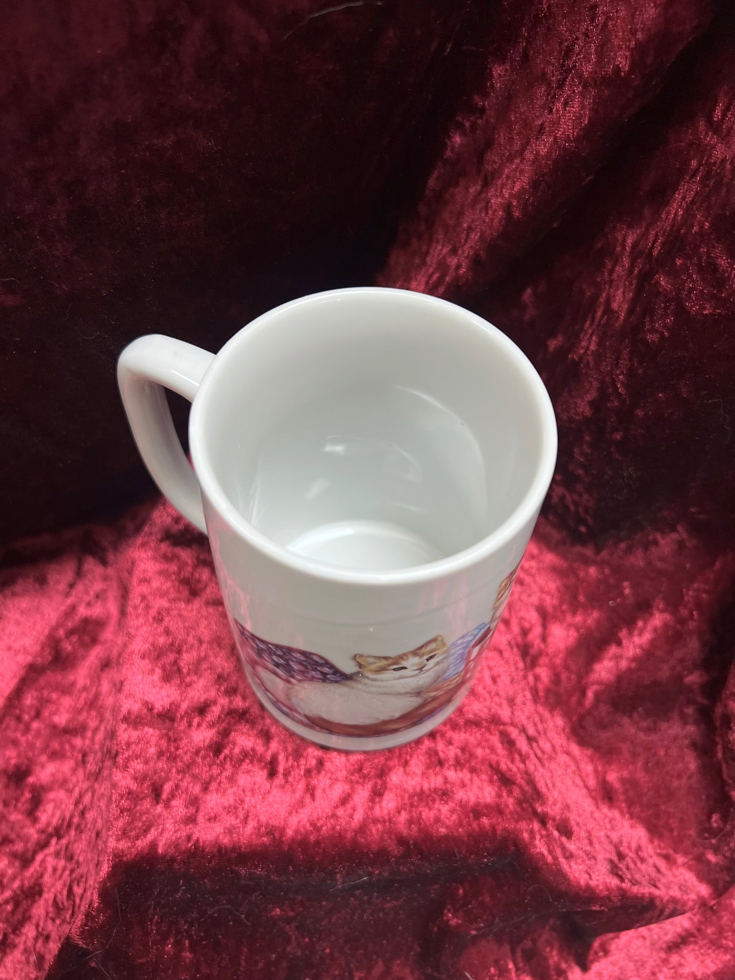 Vintage Mug - Novelty Coffee Cup - Cuddling House Cats - Otagiri Japan
