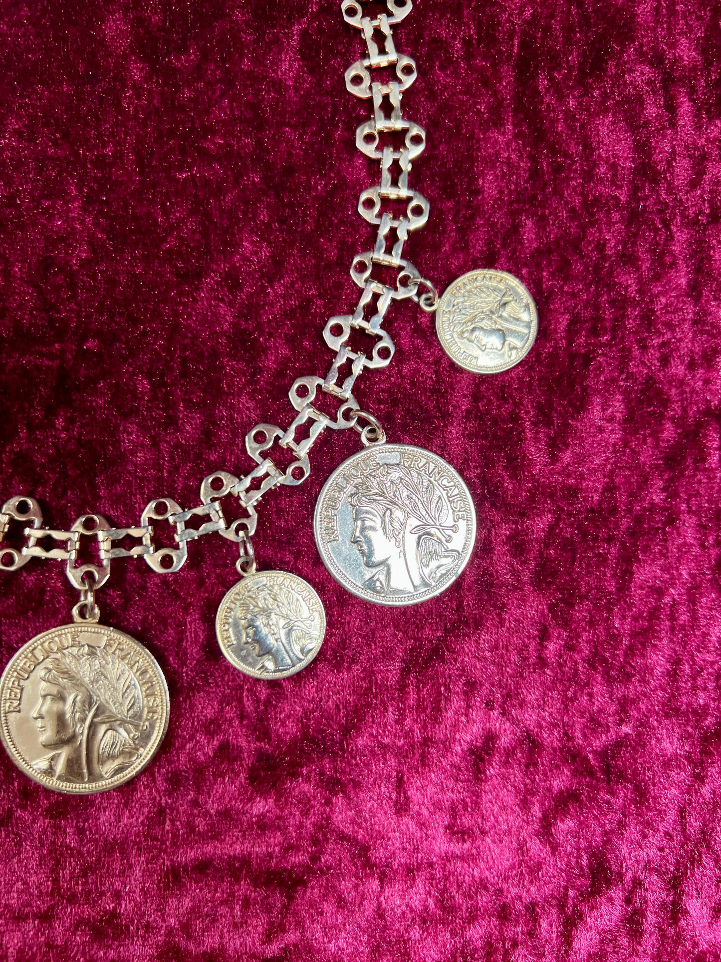 Vintage Jewelry - Reversible Necklace - Gold Tone Republique Francaise Coins - 17.5"