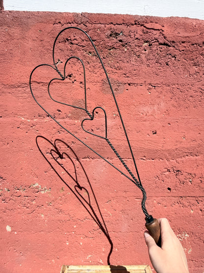 Vintage Wire Blanket Beater – Triple Heart Primitive Design