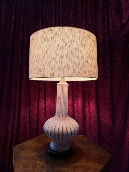 Vintage Ceramic Table Lamp - Pink Ribbed Urn Base Mid Century Modern