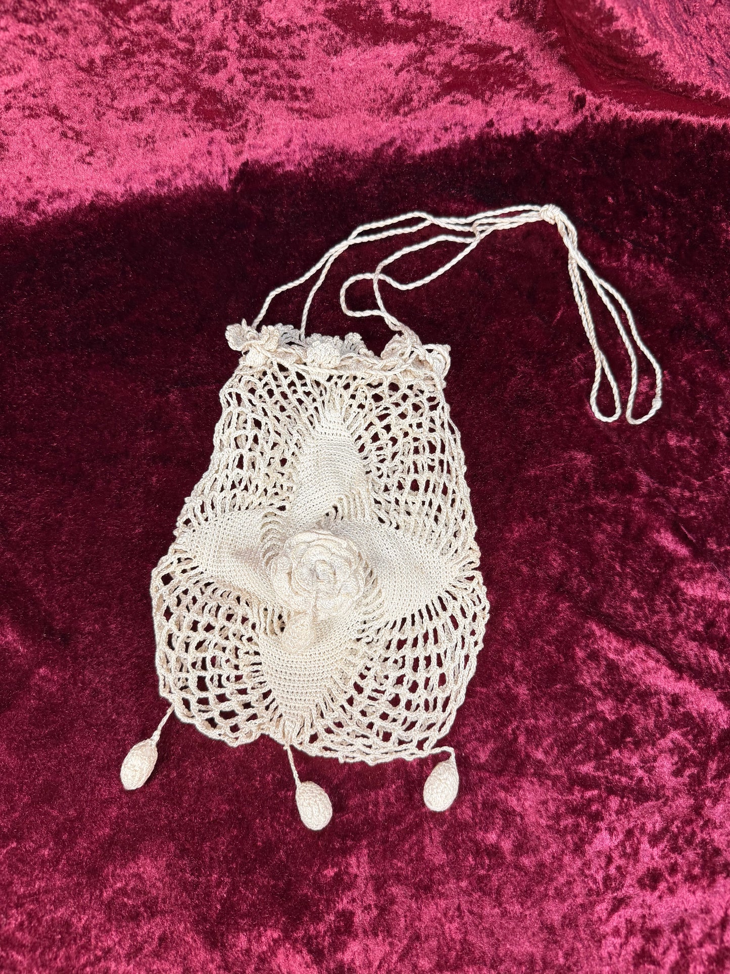 Vintage Crochet Lace Handbag – Floral Drawstring Reticule Style