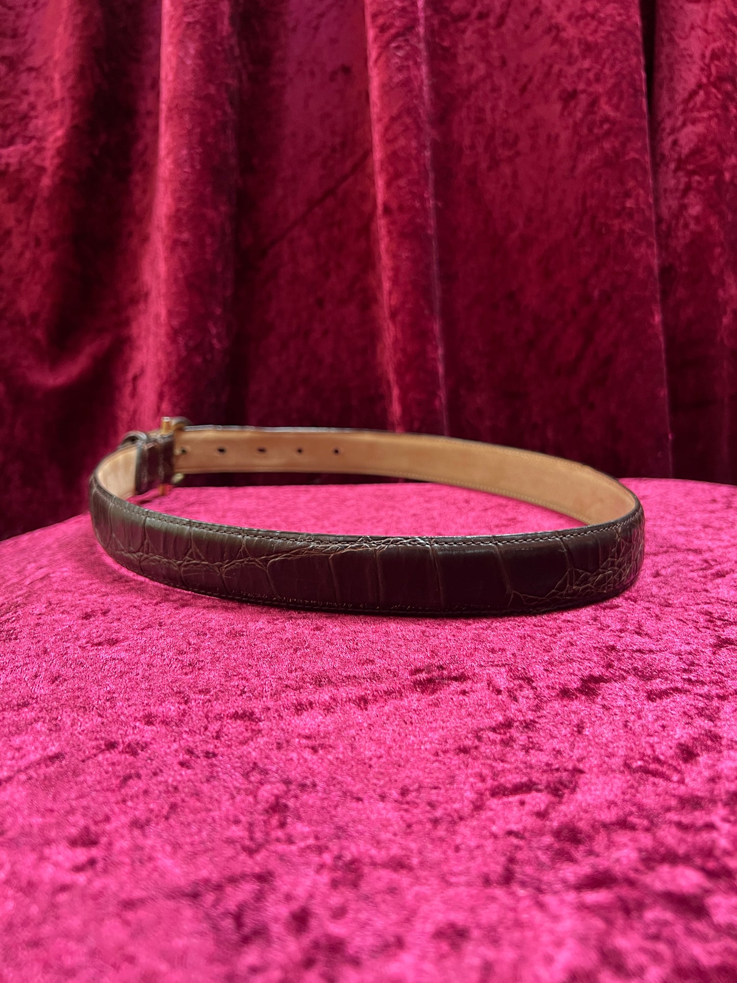 Vintage Genuine Italian Calfskin Belt – Brown Alligator Embossed with Brass Buckle -