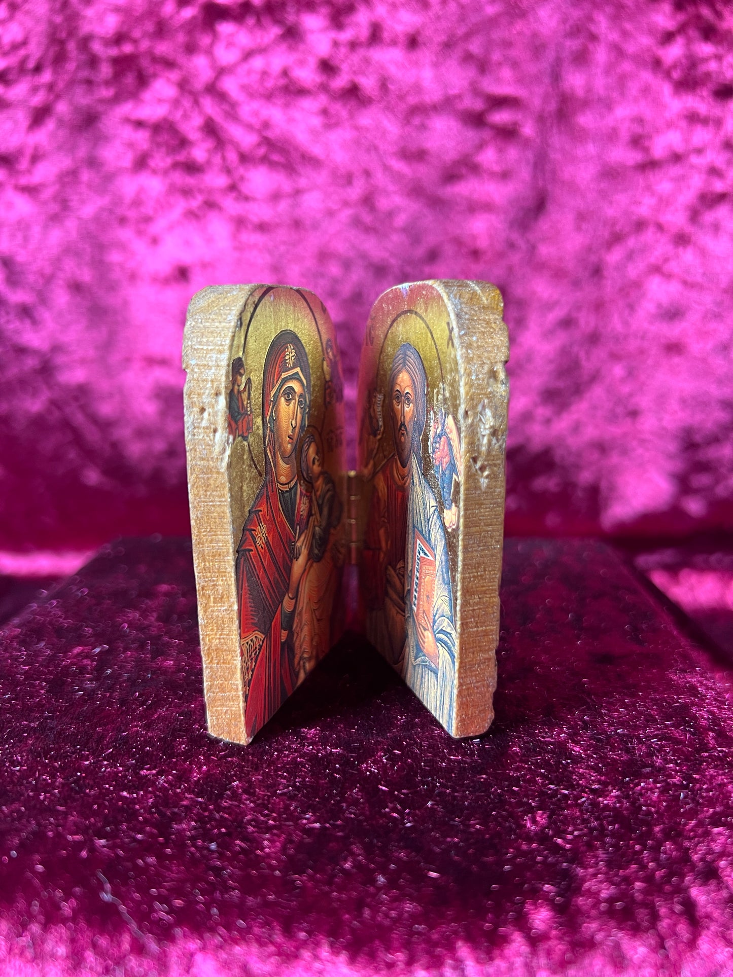 Vintage Religio - Hand Carved Pocket Diptych - Byzantine Icons - Mary and Jesus