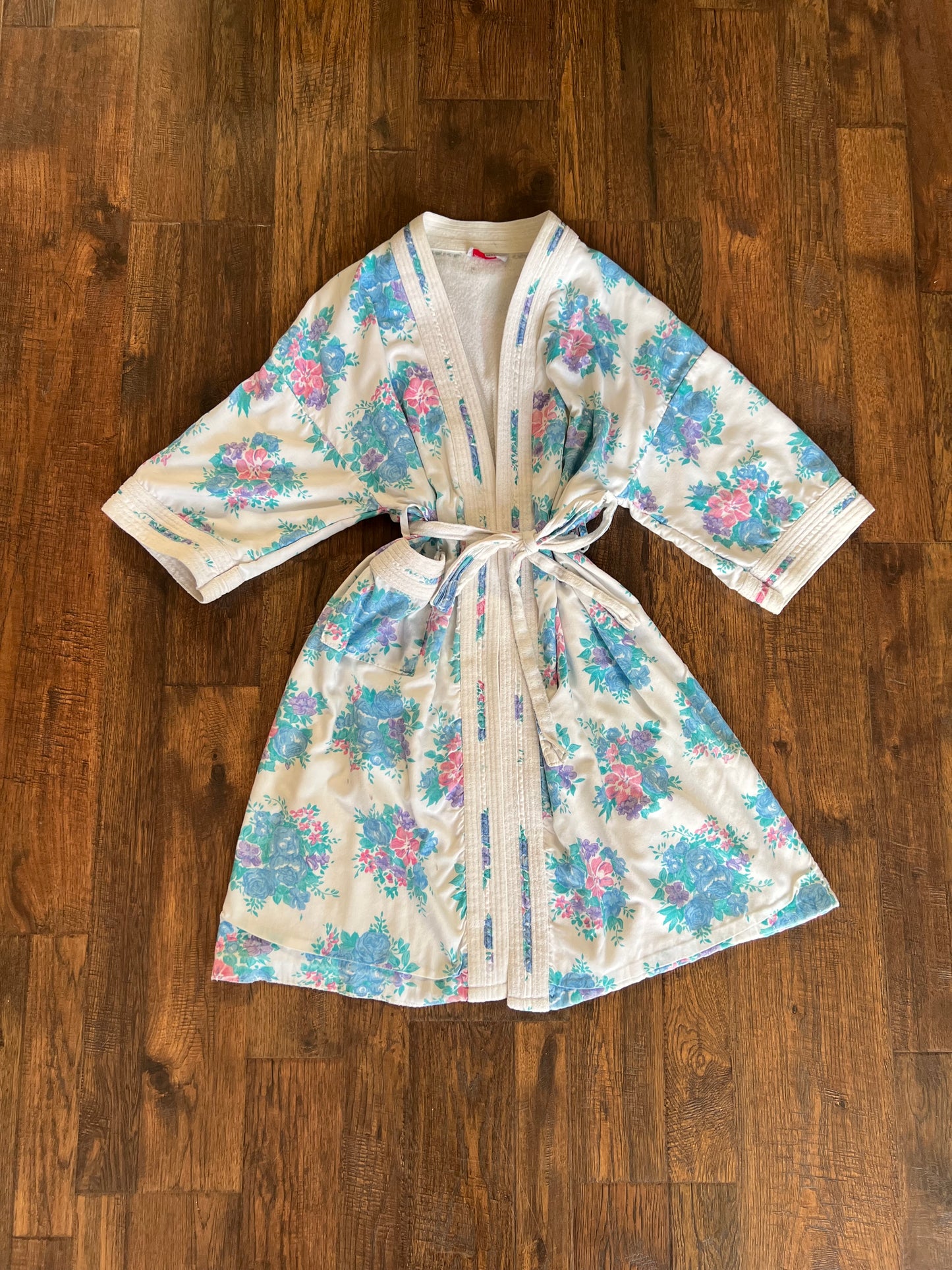 Vintage Clothing - Terrycloth Bath Robe - Blue Rose Clusters - Michele of Miami - Small / Medium