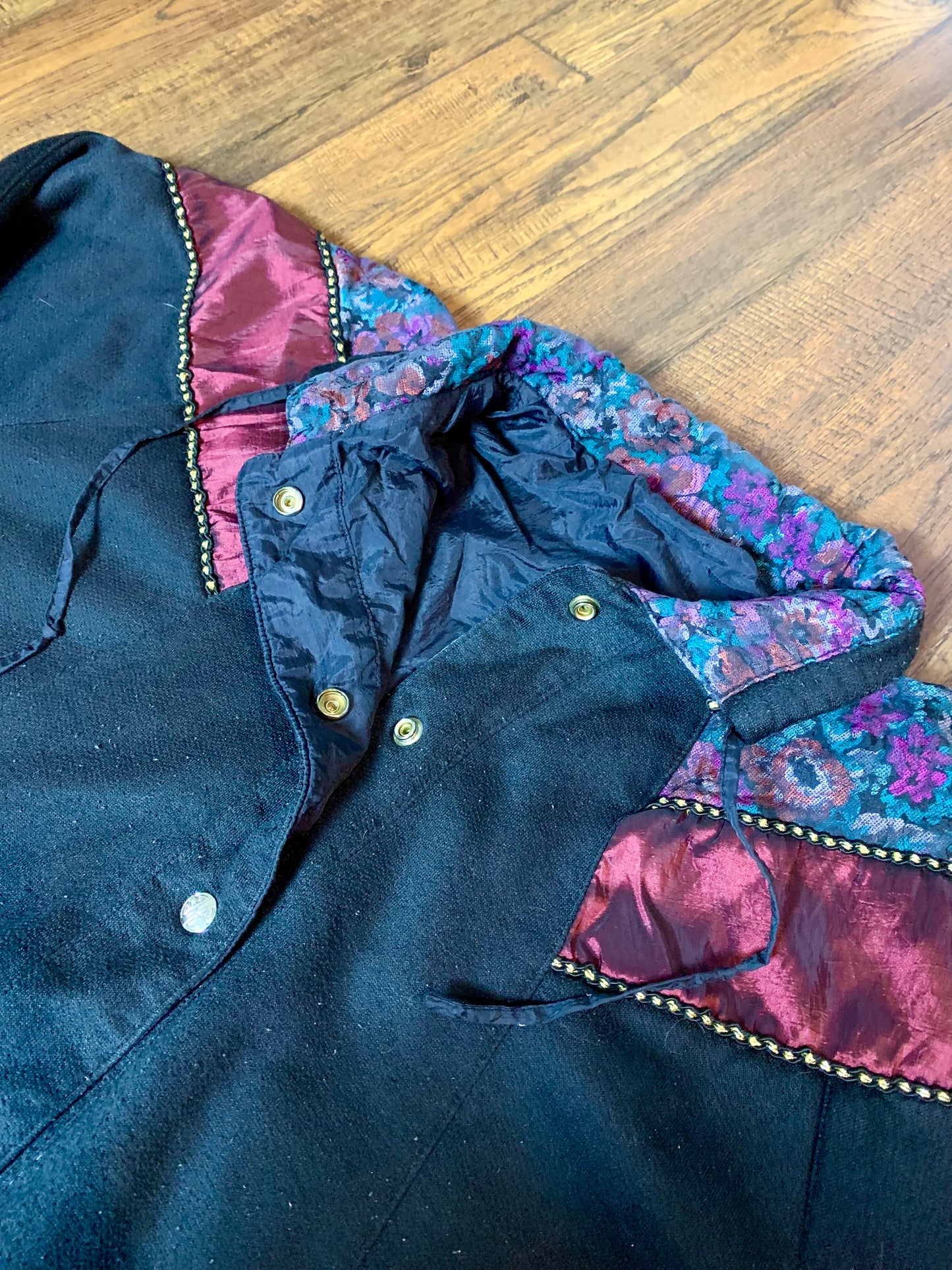 Vintage 1990s CS Classic Sports Jacket - Maroon & Green Patchwork Floral - Medium