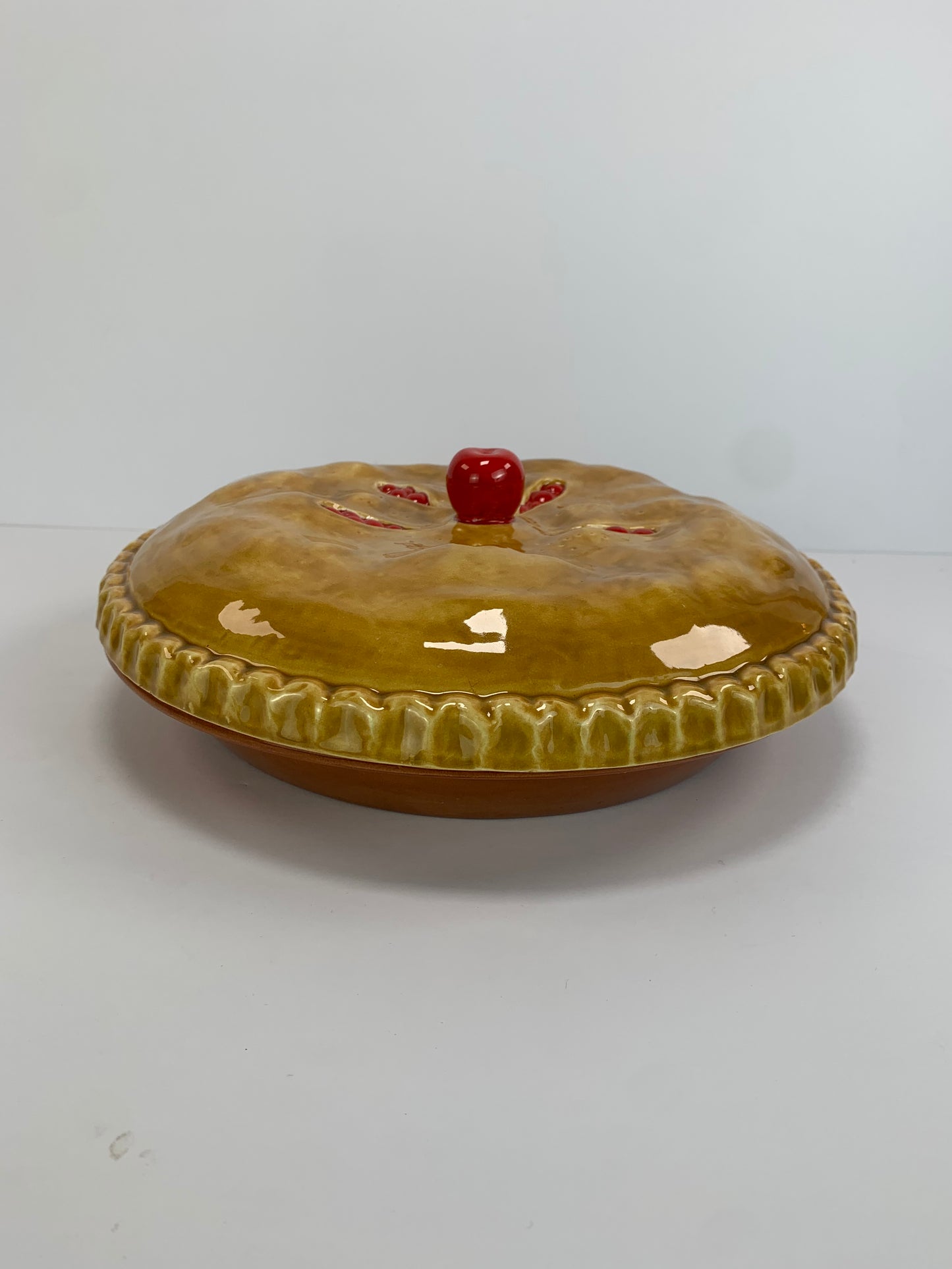 Vintage Ceramic Cherry Pie Plate with Lid Retro Serveware