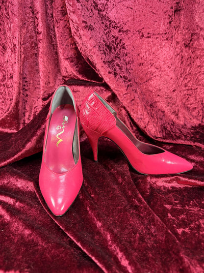 Vintage Shoes - Nina Brand - Hot Pink Leather Pumps - Genuine Leather Made in Spain - Size 7.5 - 1980s Style