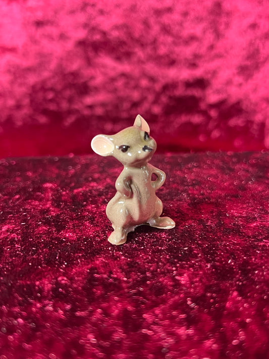 Vintage Figurine - Porcelain Miniature - Sassy Brown Mouse