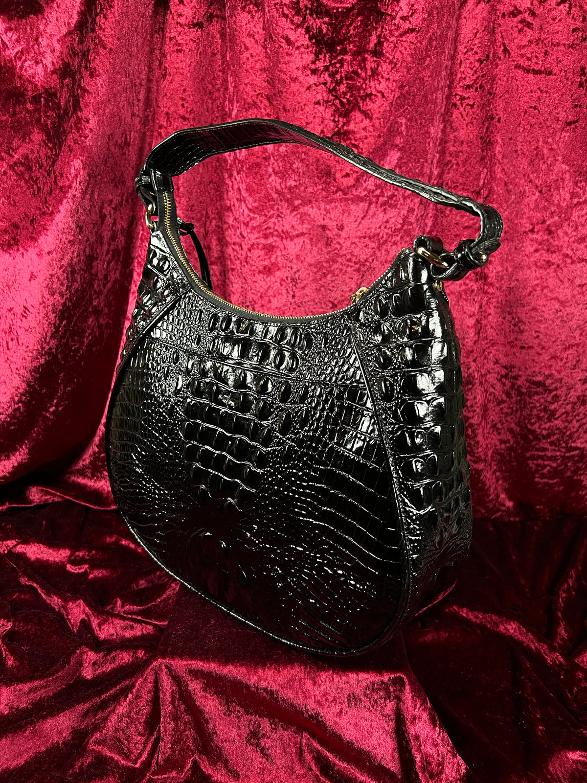 Vintage Brahmin Black Melbourne Leather Hobo Bag - Croc Embossed Shoulder Purse