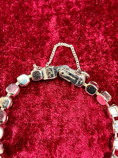 Vintage Jewelry - Tennis Bracelet - Marquise / Round Cut Rhinestones - Eisenberg Ice - 7.25"