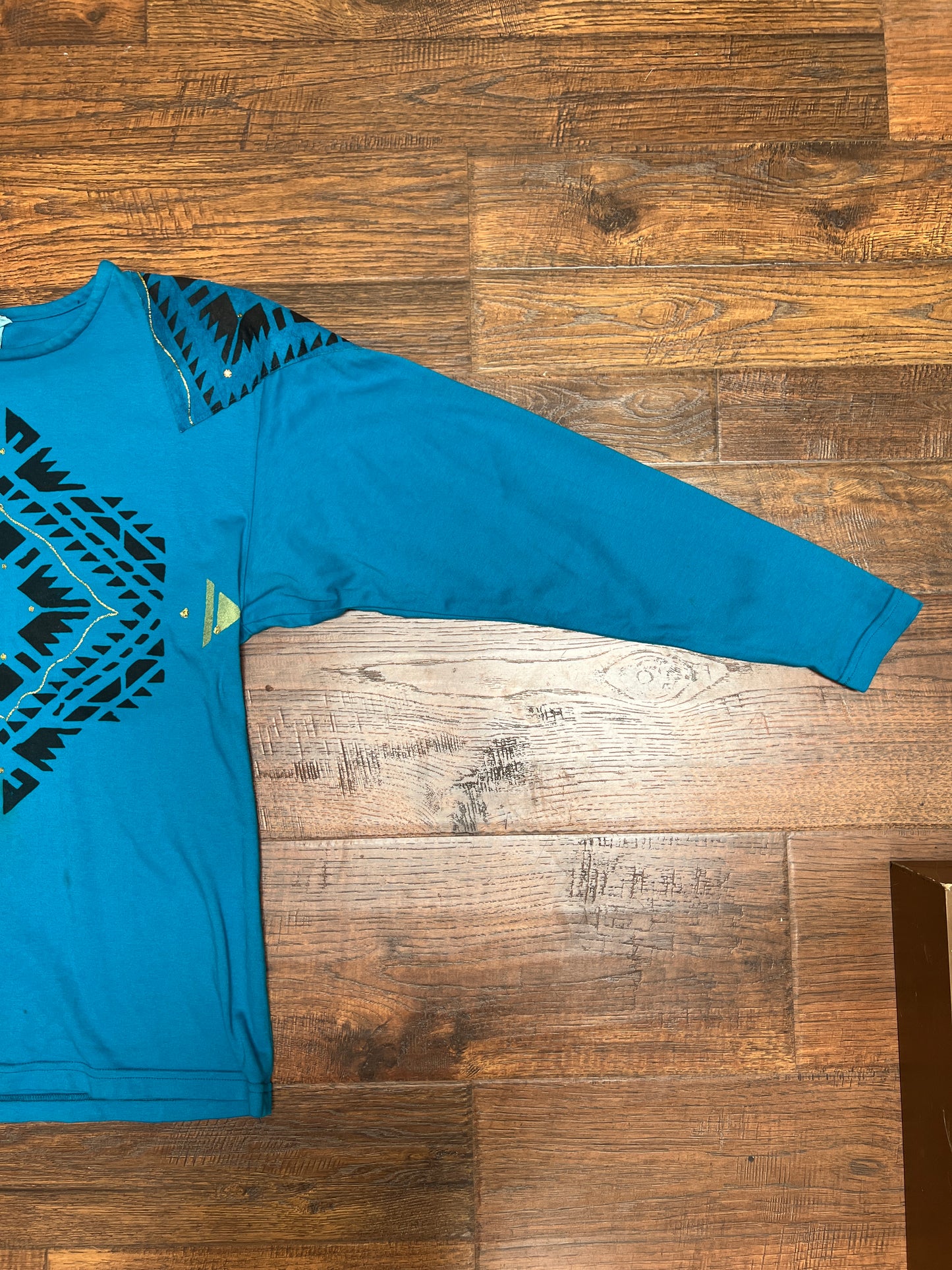 Vintage Clothing - Long Sleeve Shirt - Southwestern Print on Blue - Medium - Silver Cloud