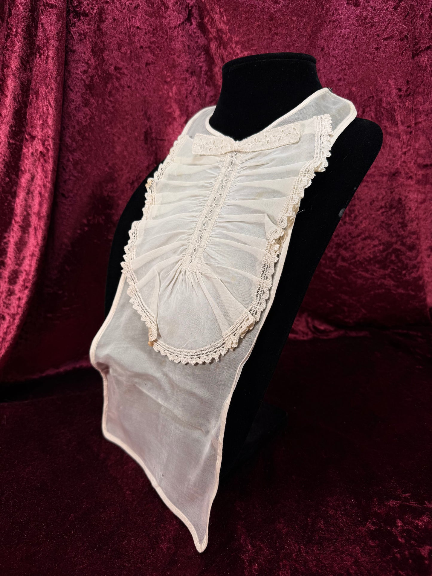 Vintage Lace Collar Bib – Victorian Style Ruffled Sheer Overlay