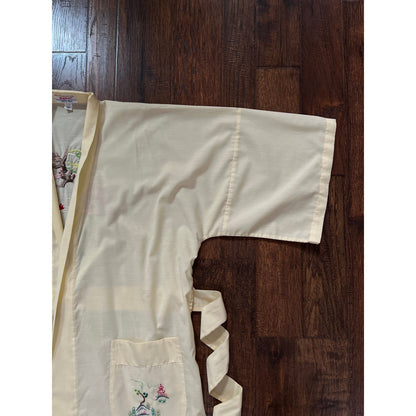 Vintage Jodie Arden Kimono Robe – Pale Yellow Embroidered Asian Garden Motif