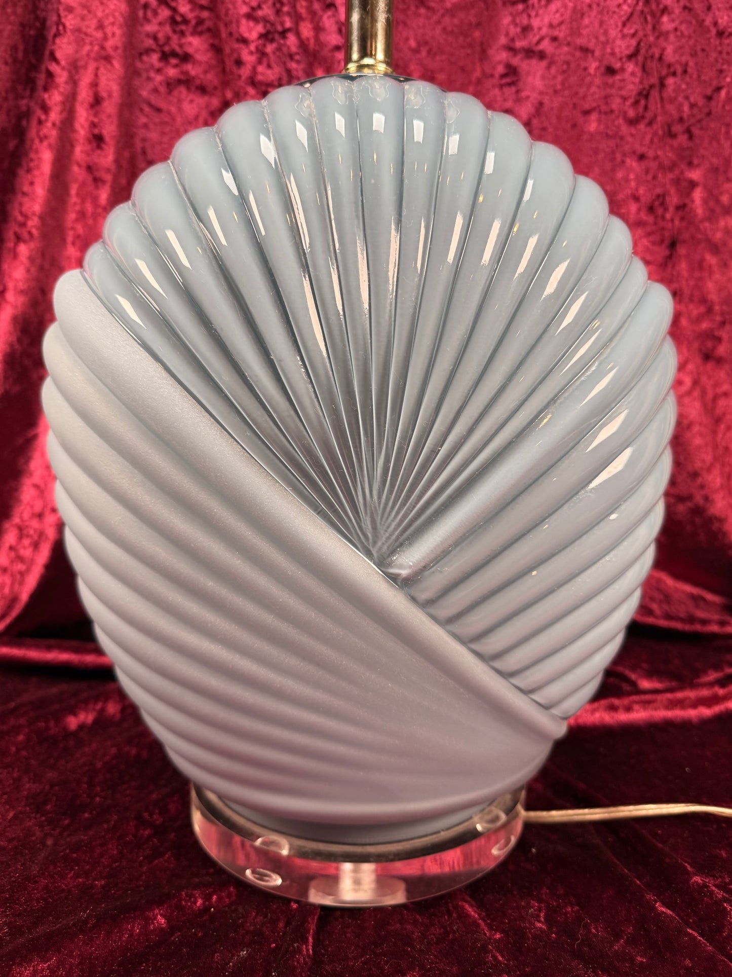Vintage Lighting - Tabletop Lamp - 1980s Art Deco Revival Shell Pattern - Dusty Blue
