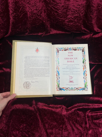 Vintage New American Holy Bible - 1974-1975 Catholic Illustrated Hardcover