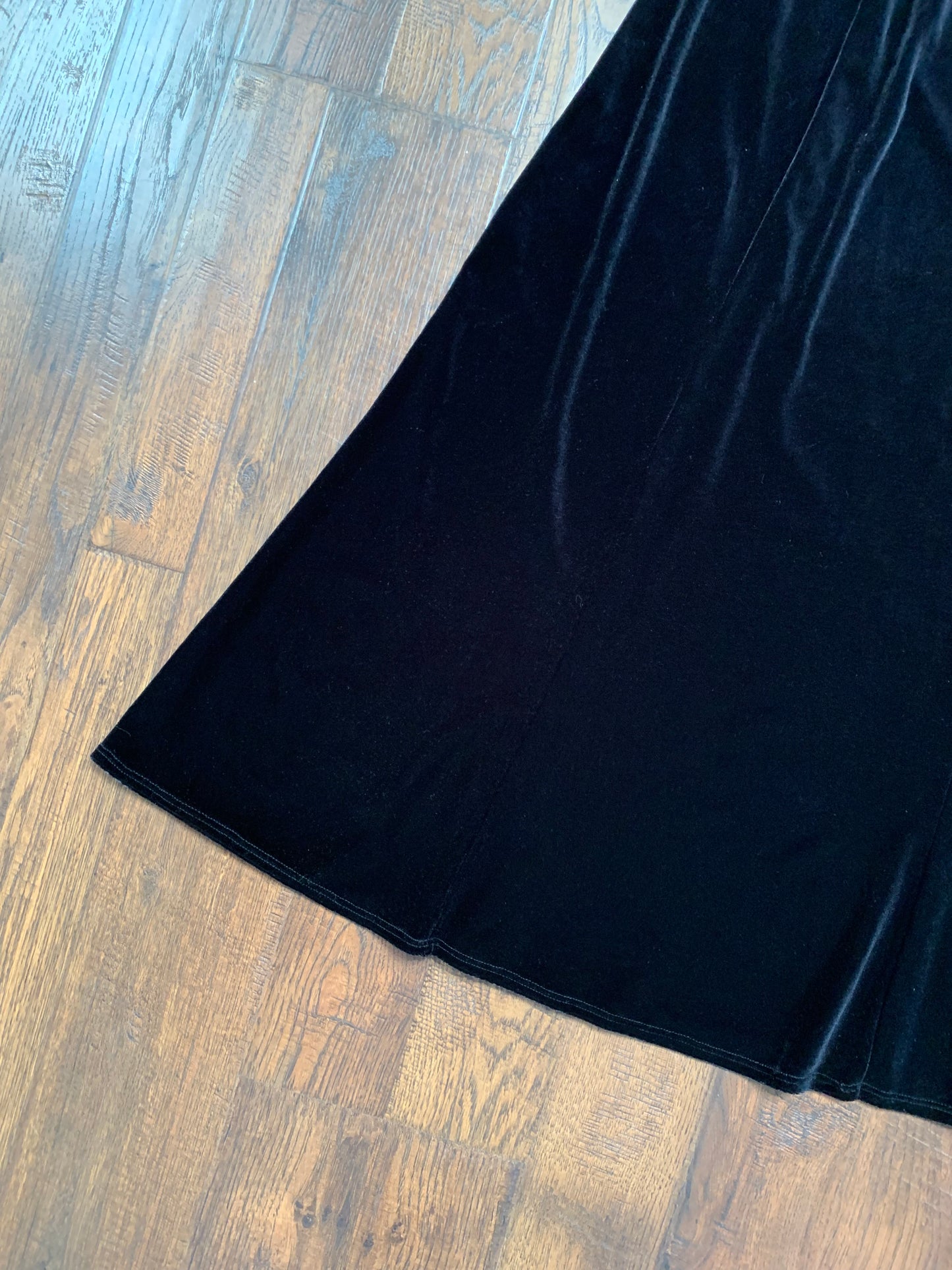 Vintage Clothing - A-Line Skirt - Black Velour - Notations Petite - Medium