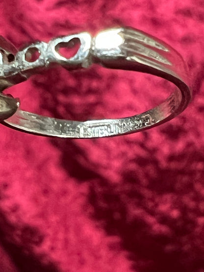 Vintage Sterling Silver LOVE Ring - Heart and Arrow Simple Band - Size 5.25