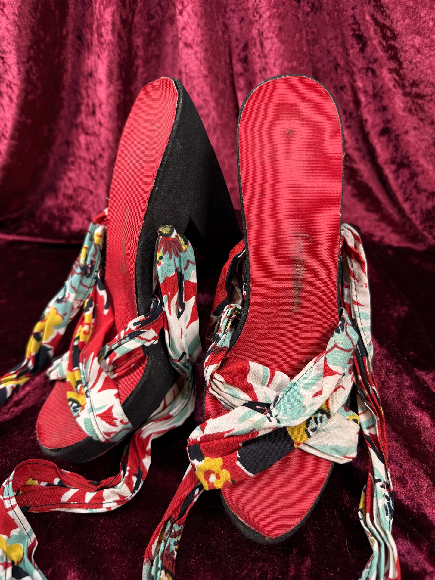 Vintage Saks Fifth Avenue Platform Pin Up Heels – Wood Sole Floral Wrap Tie Sandals