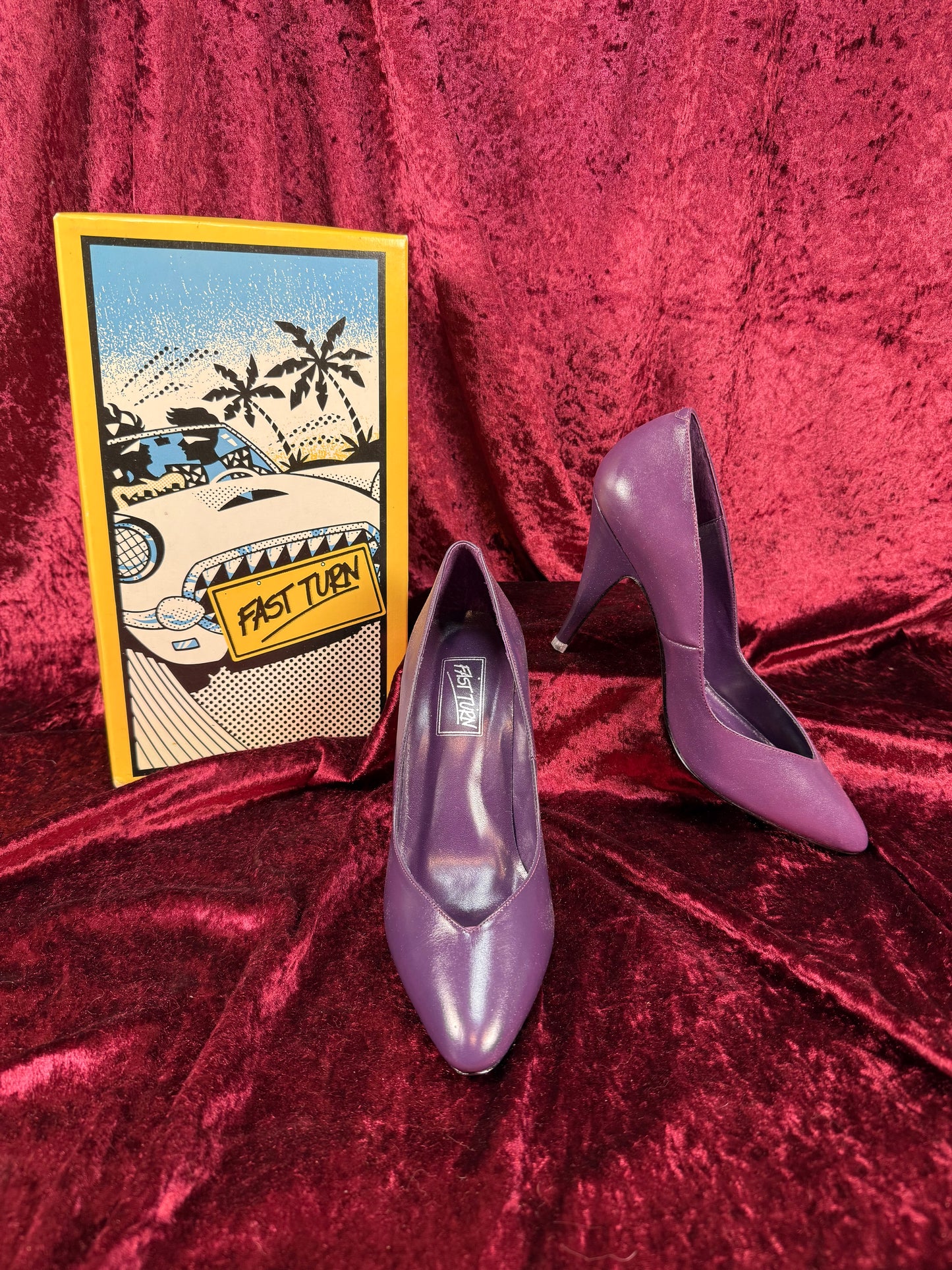 Vintage Shoes - 1990s Fast Turn Purple Pumps - Genuine Leather Made in Taiwan - Size 7.5