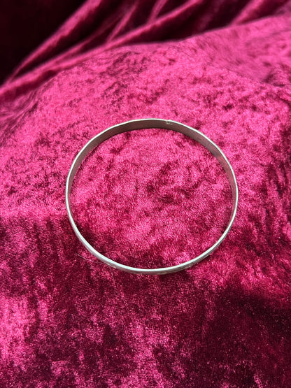 Vintage Jewelry - Bangle Bracelet - 925 Sterling Silver - Stamped Eagles - Mexico