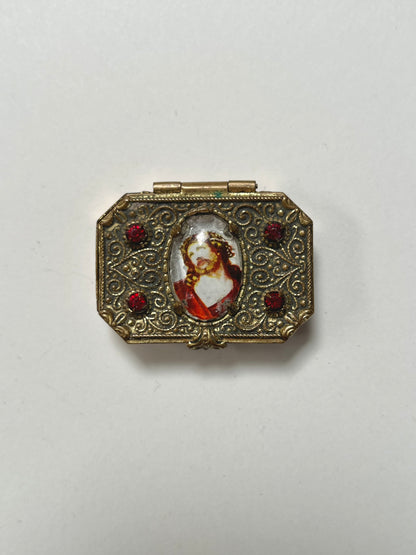 Vintage Religio - Brass Pill Box - Jesus In Thorned Crown - Red Faceted Glass