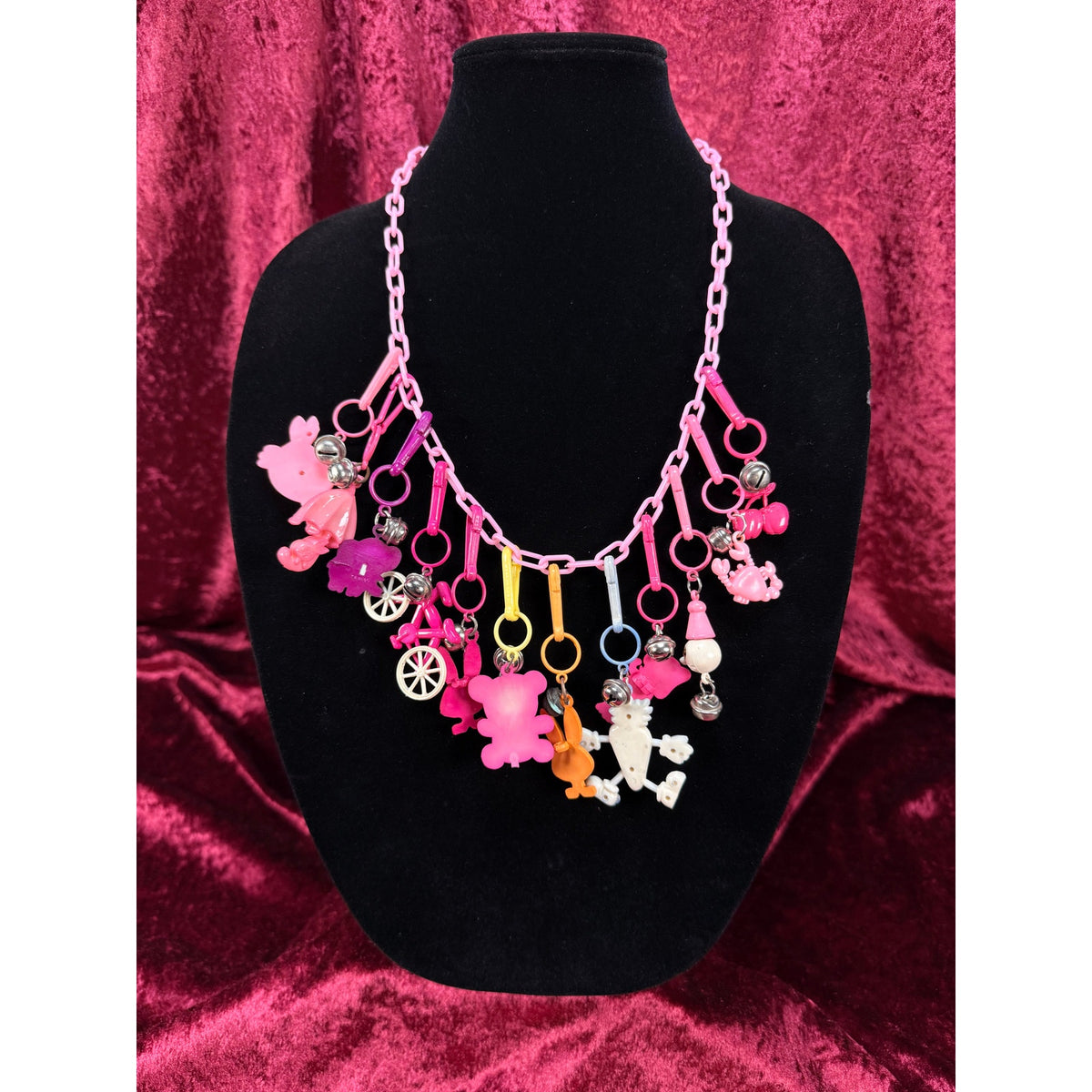 Vintage 1980s Plastic Chain Charm Necklace 12 Bell Googly Eyes Charm Pink Purple