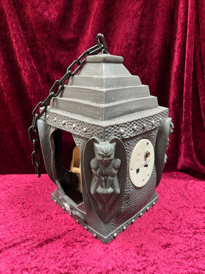 Vintage Halloween - Hanging Animatronic - Red-Eyed Talking Skull in Lantern