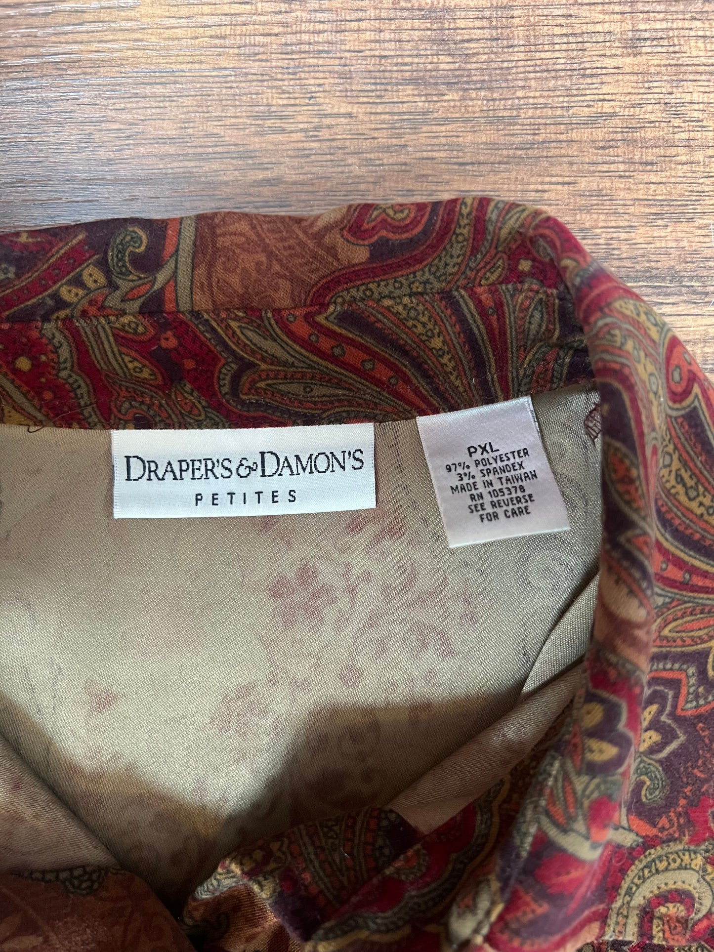 Vintage Clothing - Long Sleeve Button Up Shirt - Dark Orange Paisley - Draper’s & Damon’s Petites - X-Large