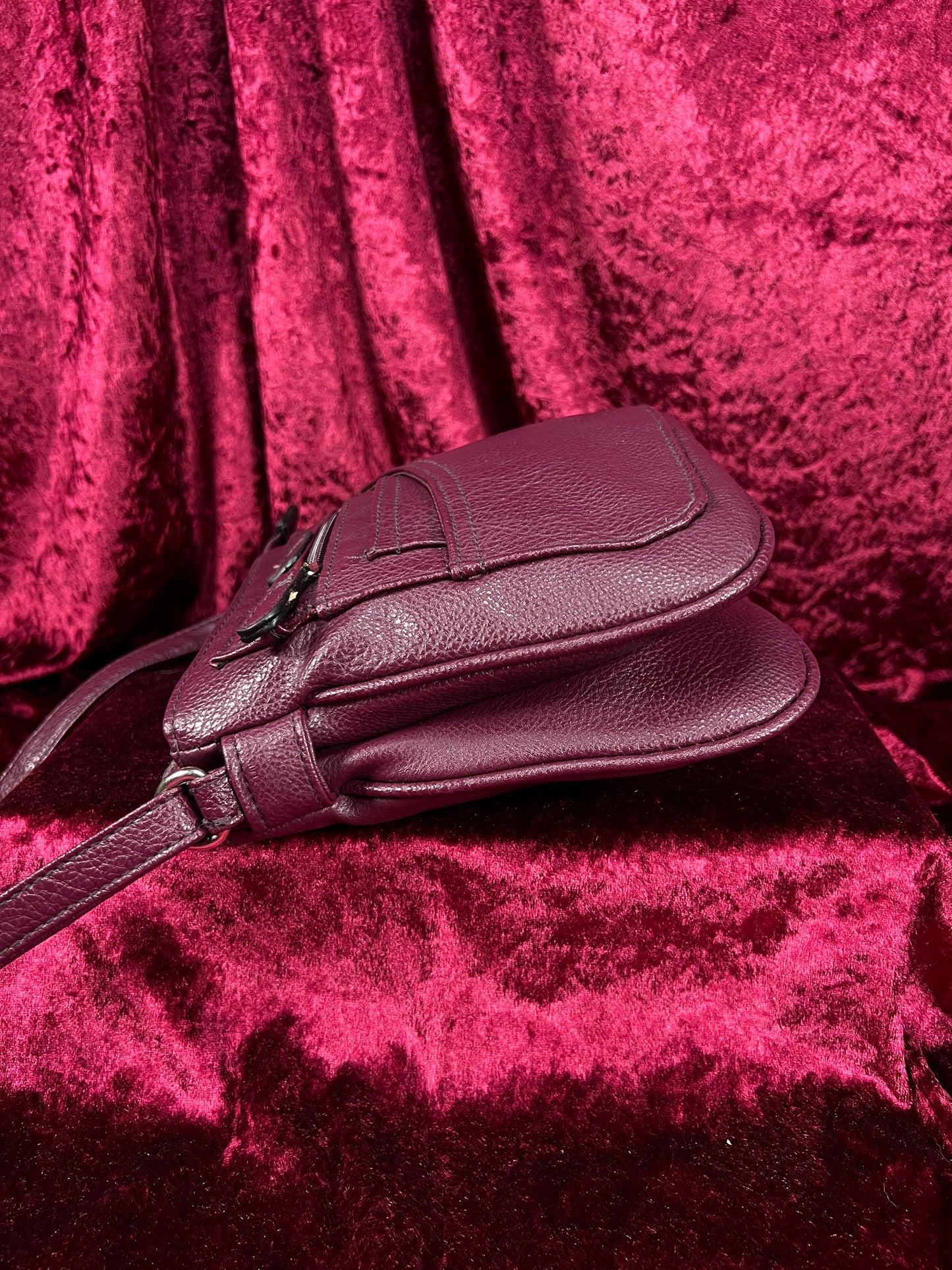 Vintage Faux Leather Crossbody Bag - Burgundy Pebbled Utility Purse - Rosetti