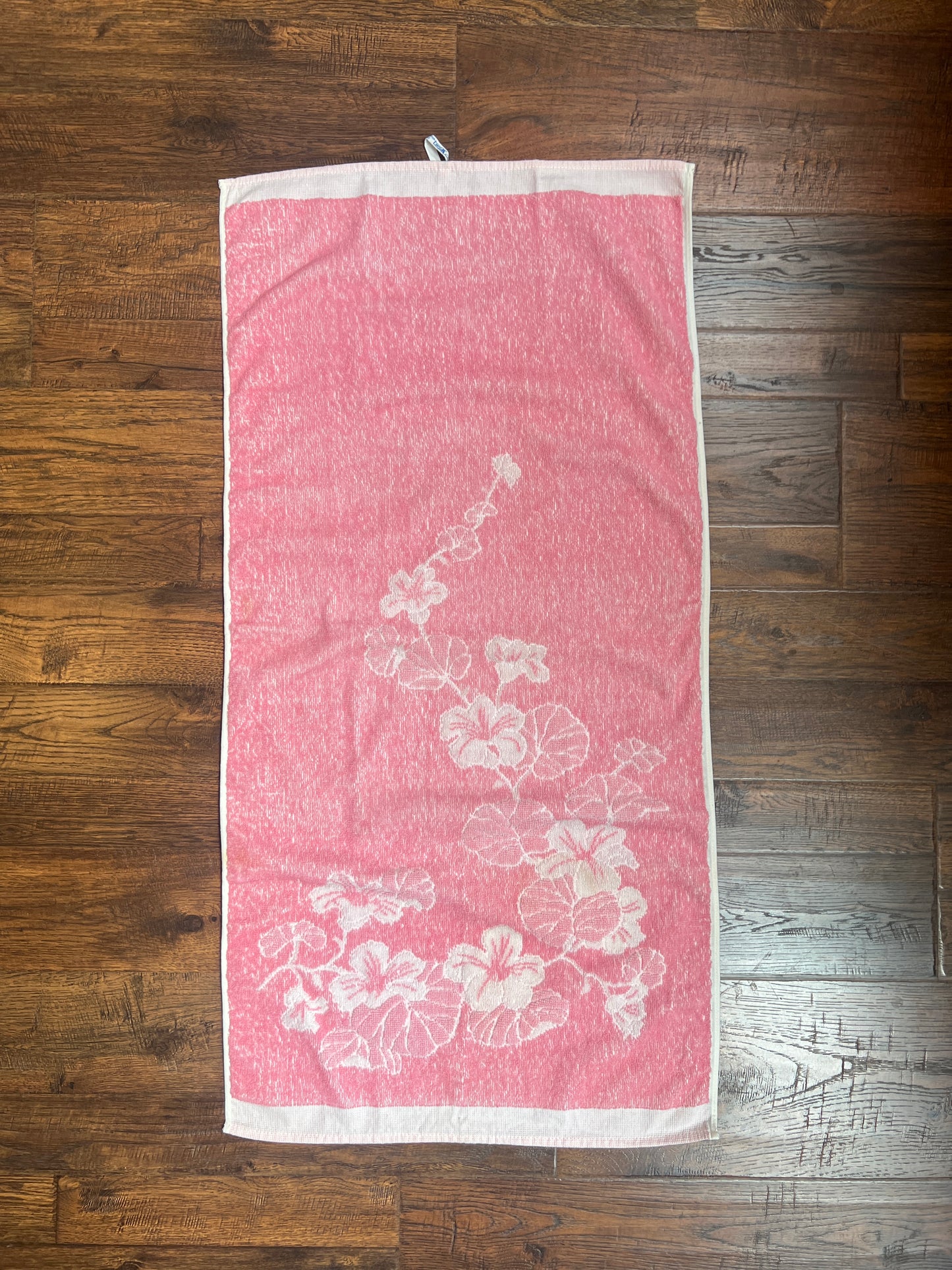 Vintage Linens - Terry Cloth Hand Towel Set - Vining Morning Glory Flowers - Baby Pink - 100% Cotton