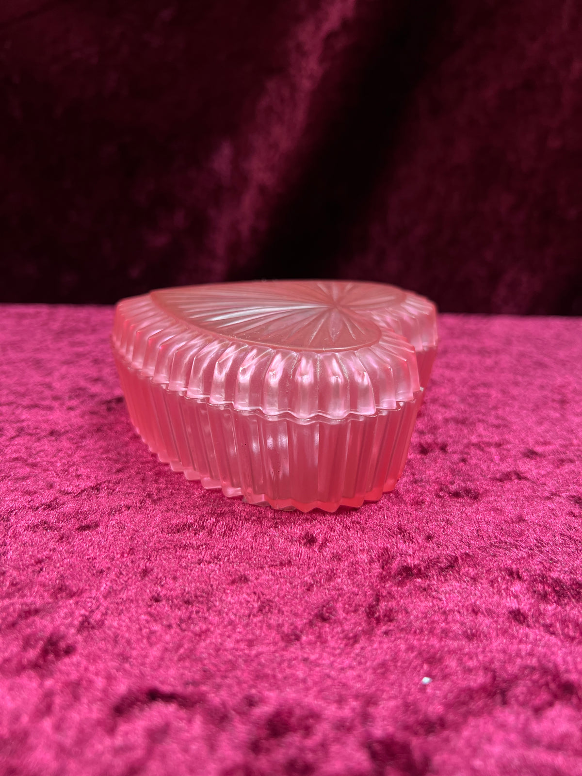 Vintage Pink Plastic Trinket Box - Radiating Heart