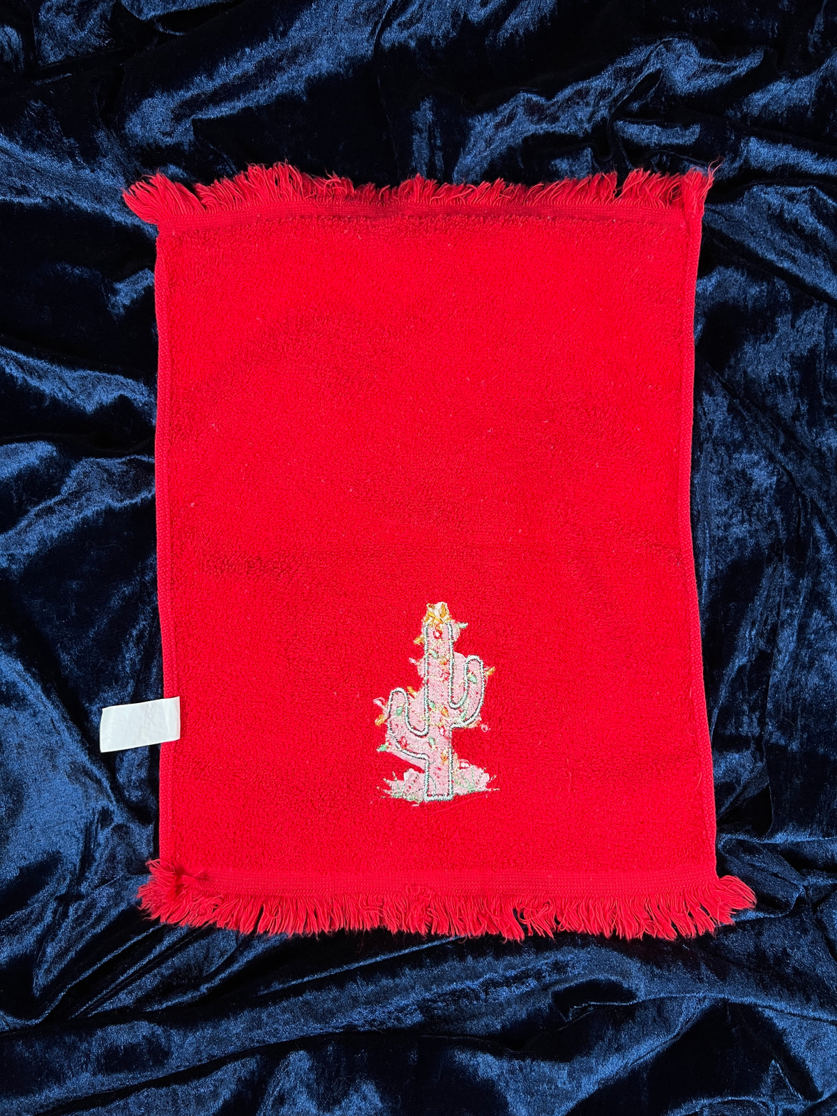 Vintage Cotton Hand Towel Set - Embroidered Christmas Cactuses