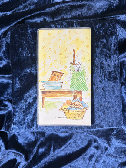 Vintage Dumb Things I Gotta Do Today Illustrated Novelty Book - 1974 Monarch Publications Holly Hobbie Ephemera
