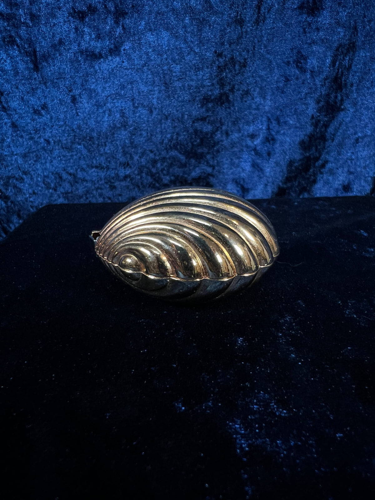 Vintage Metal Shell Measuring Tape - Gold-Tone Sewing Novelty