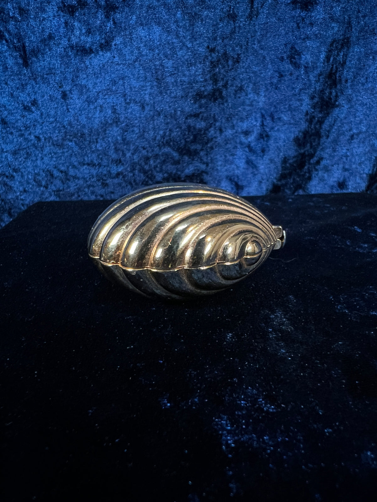 Vintage Metal Shell Measuring Tape - Gold-Tone Sewing Novelty