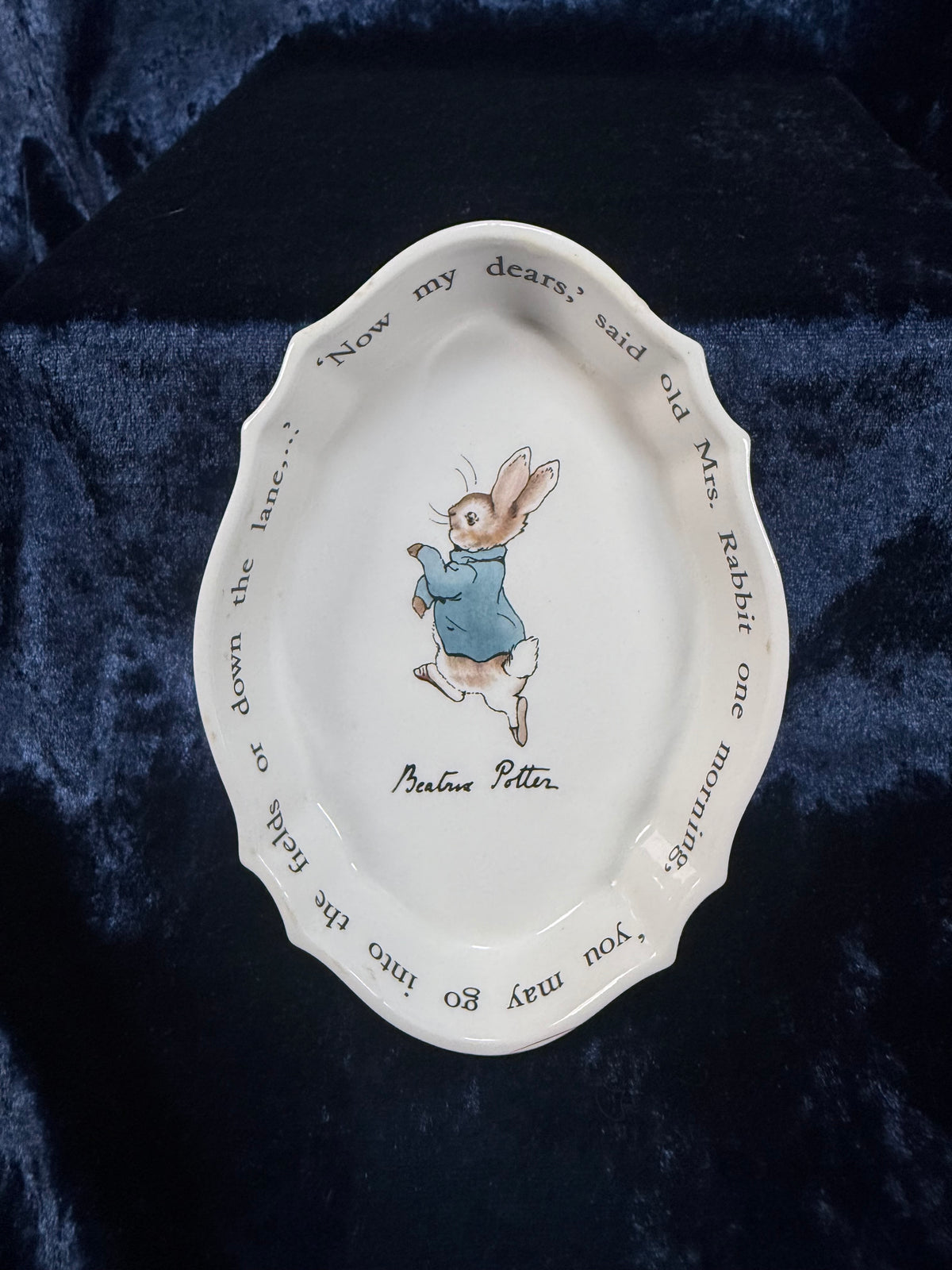 Vintage Ceramic Wedgwood Trinket Dish - Beatrix Potter Peter Rabbit Illustration