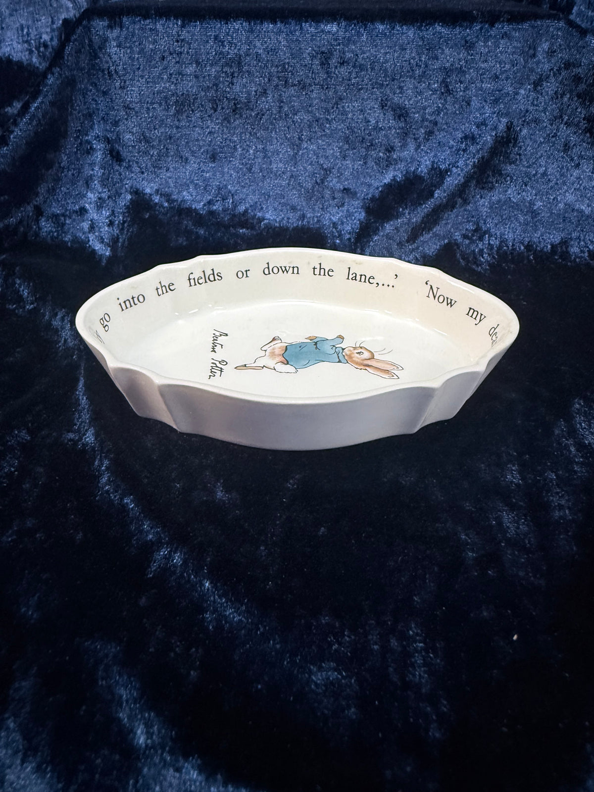 Vintage Ceramic Wedgwood Trinket Dish - Beatrix Potter Peter Rabbit Illustration