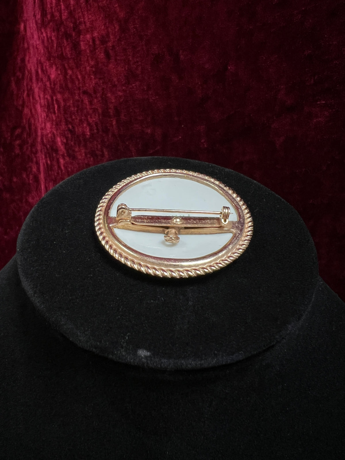Antique Limoges Porcelain Brooch - Gallant Courting Scene in Gold Tone Frame