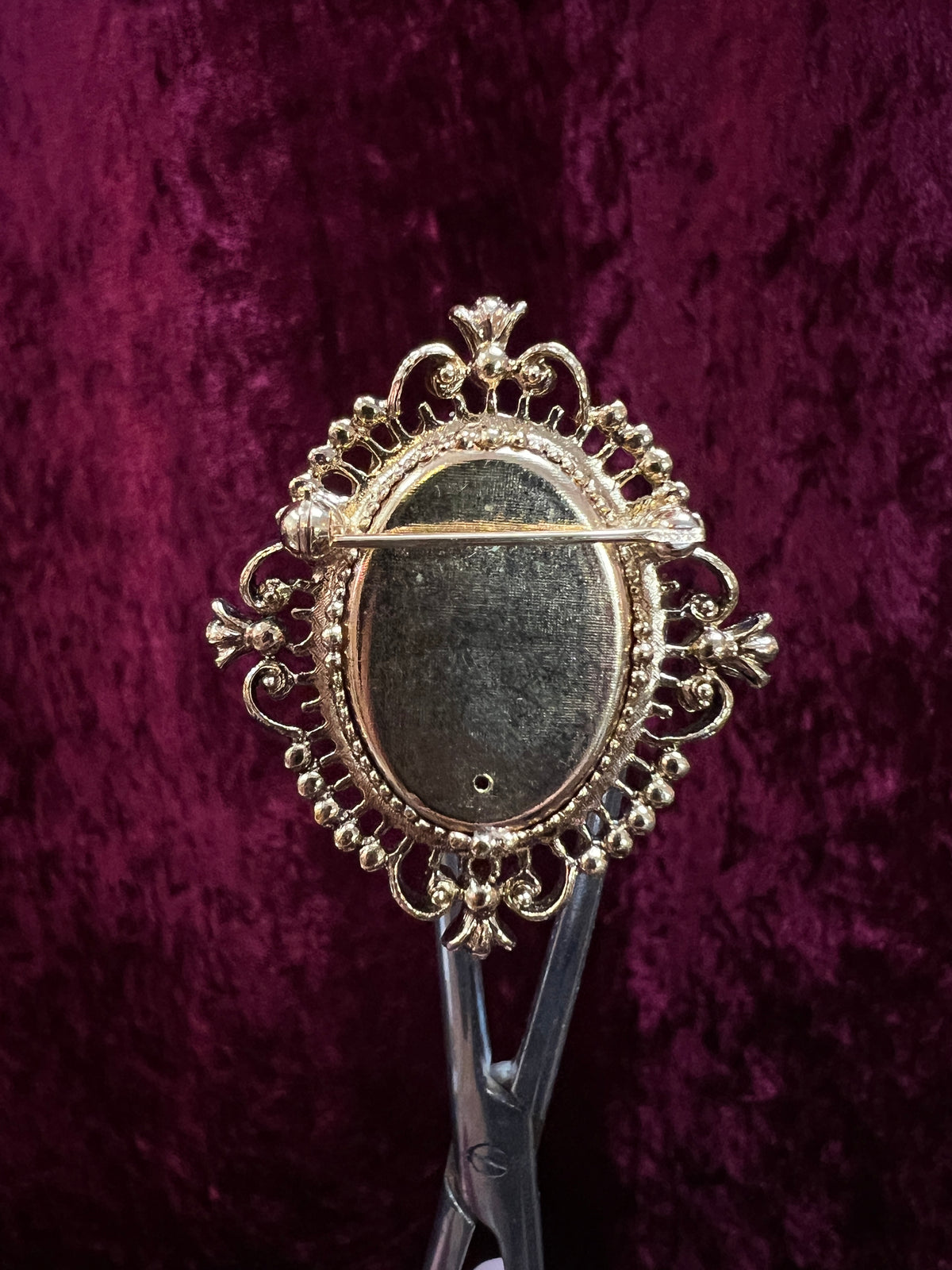 Vintage Avon Gold Tone Metal Locket Brooch - Victorian Style Cameo Reproduction