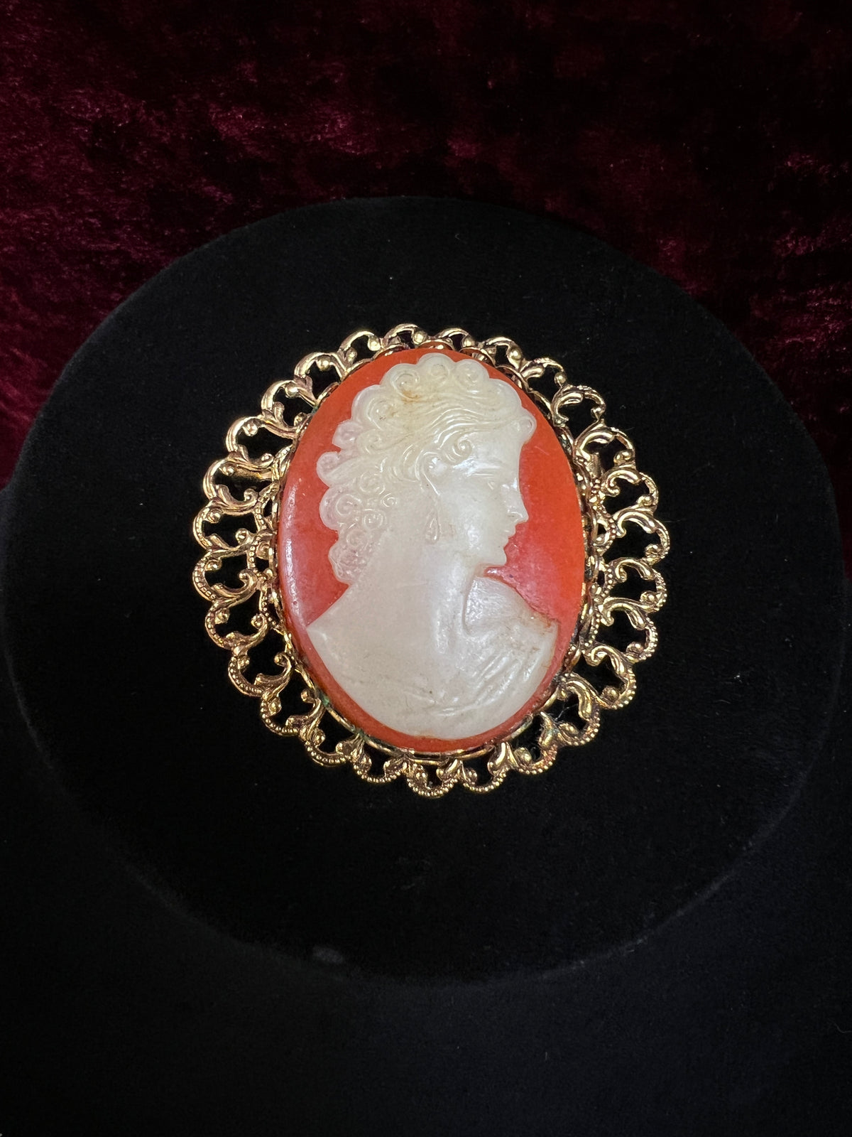 Vintage Ornate Gold Tone Metal Cameo Brooch - 1970s Victorian Style Reproduction