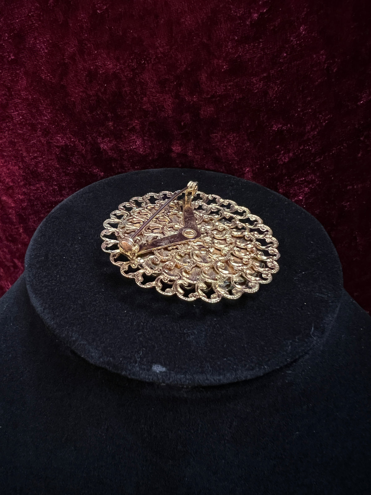 Vintage Ornate Gold Tone Metal Cameo Brooch - 1970s Victorian Style Reproduction