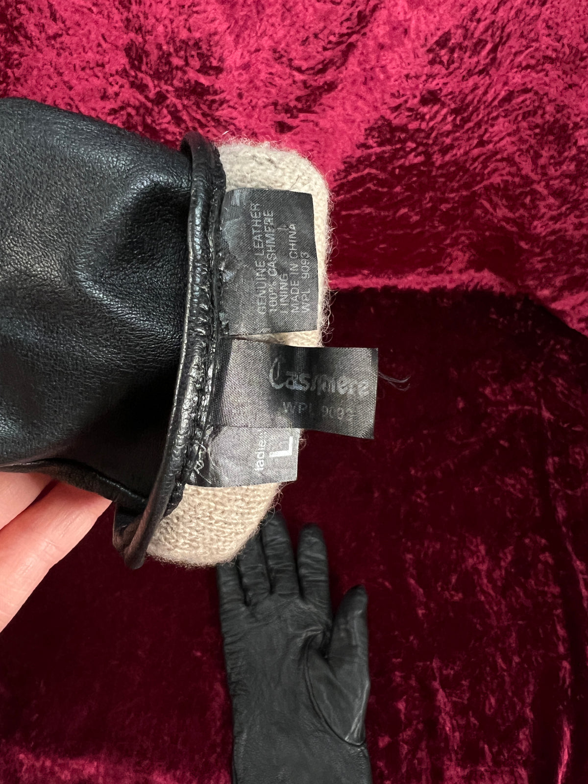 Vintage Genuine Leather Gloves - Cashmere Lined Pair - Large