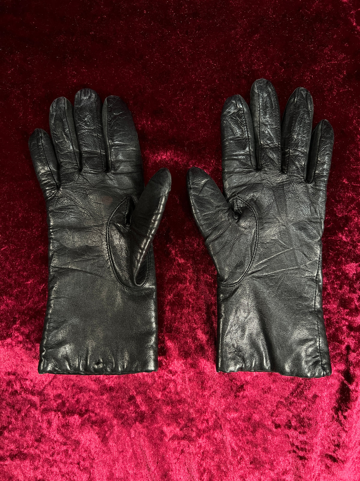 Vintage Soft Leather Gloves - Black Knit Lined Pair