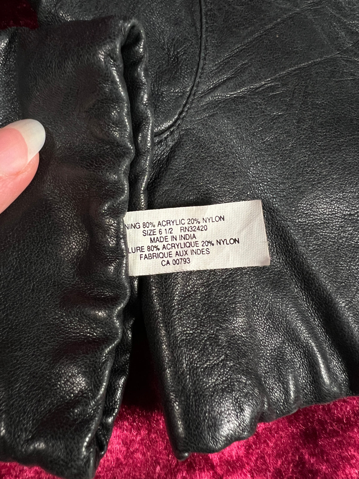 Vintage Soft Leather Gloves - Black Knit Lined Pair